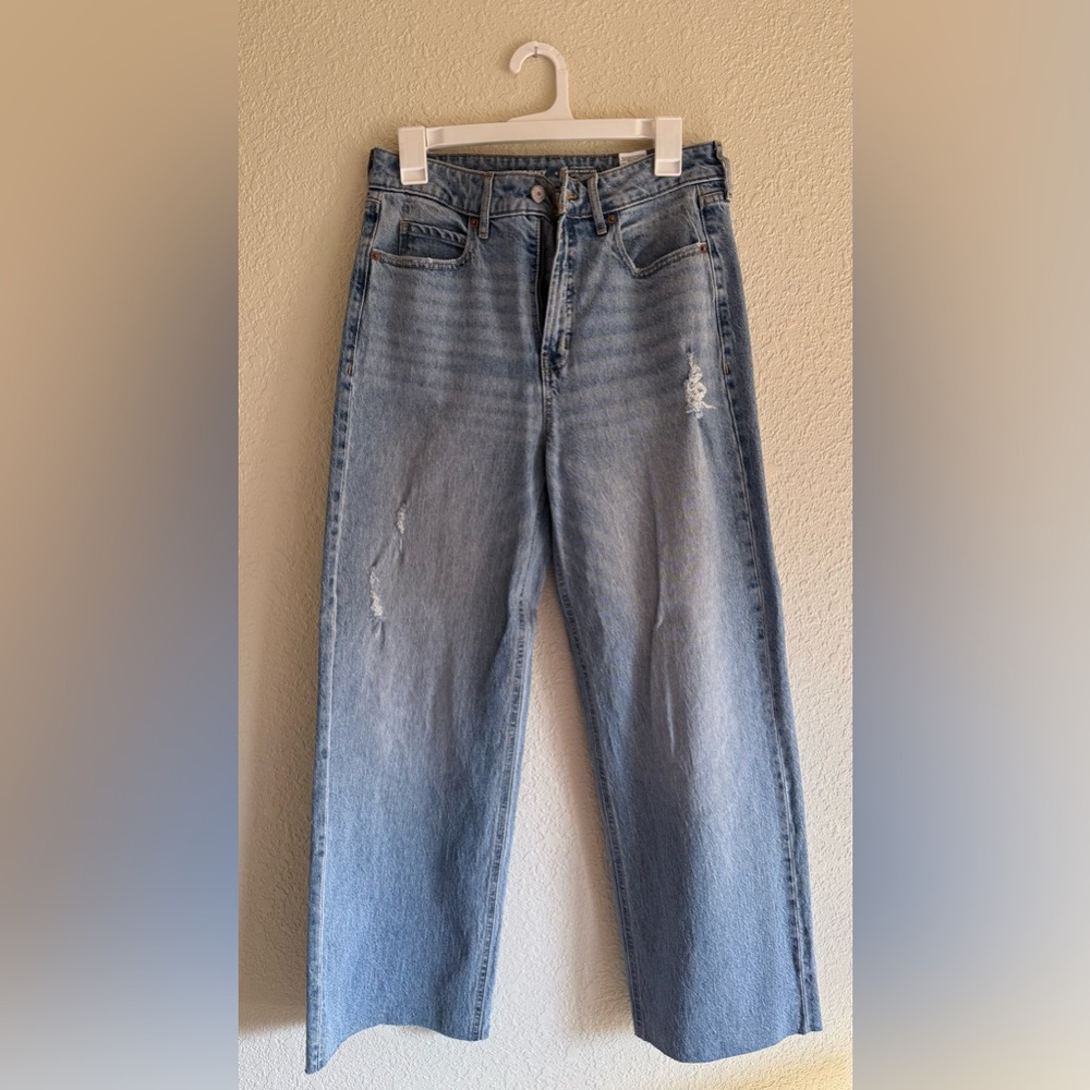 Distressed Light Blue Jeans